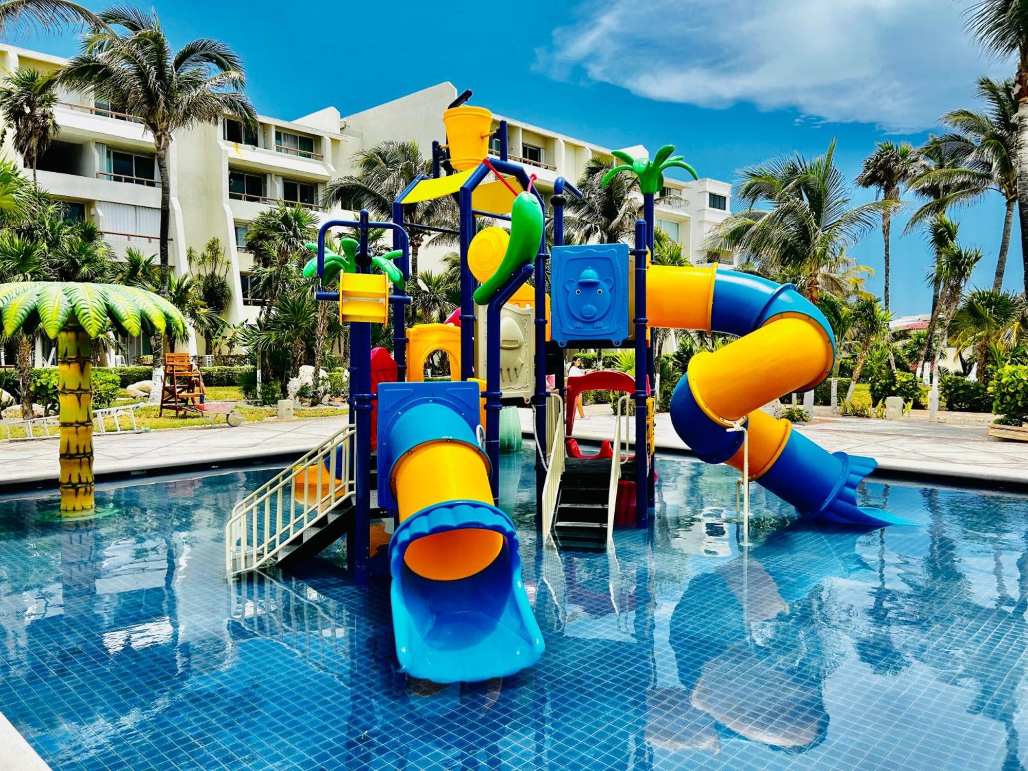 Solymar Condos On The Beach Канкун Экстерьер фото